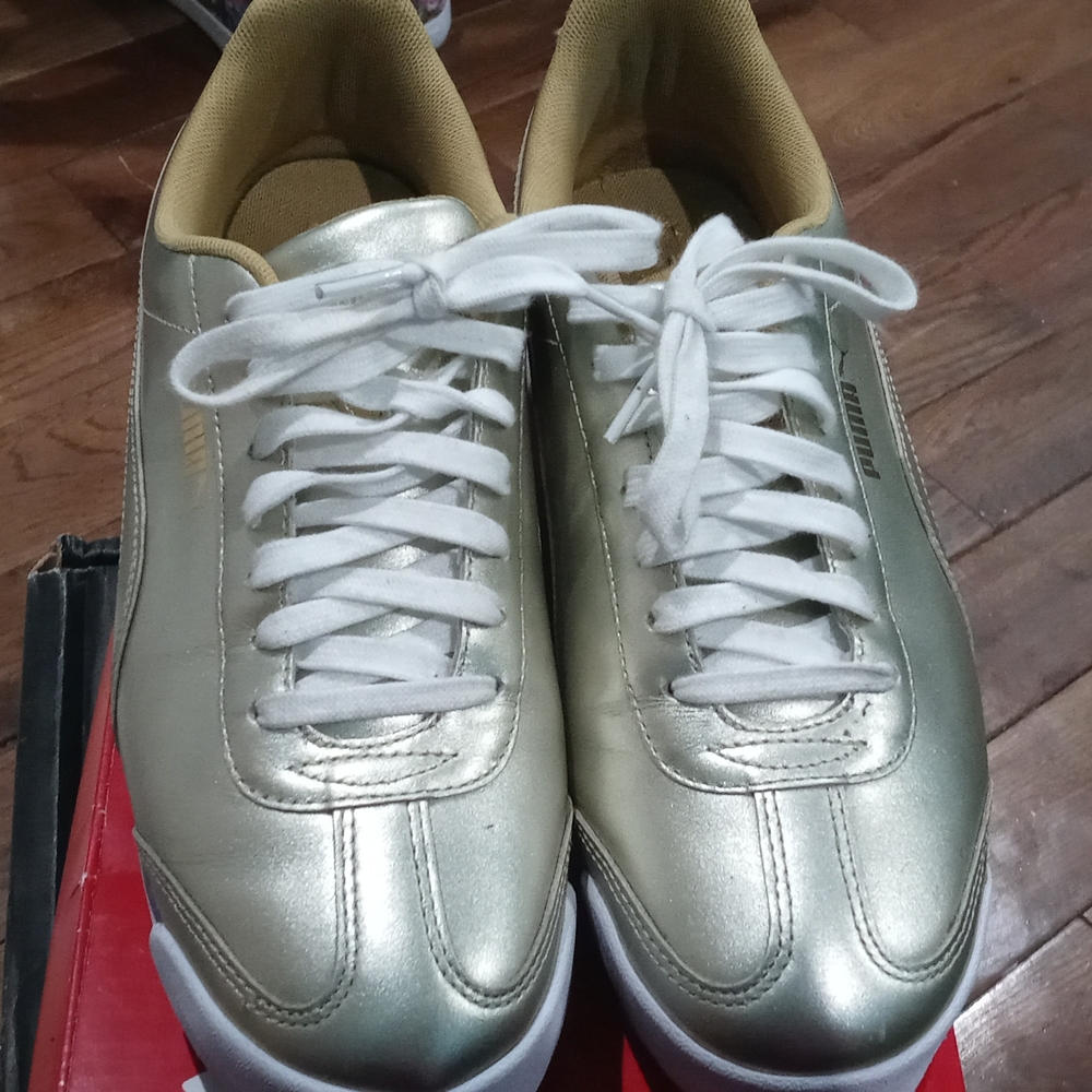 COPY - Sneakers available not sold